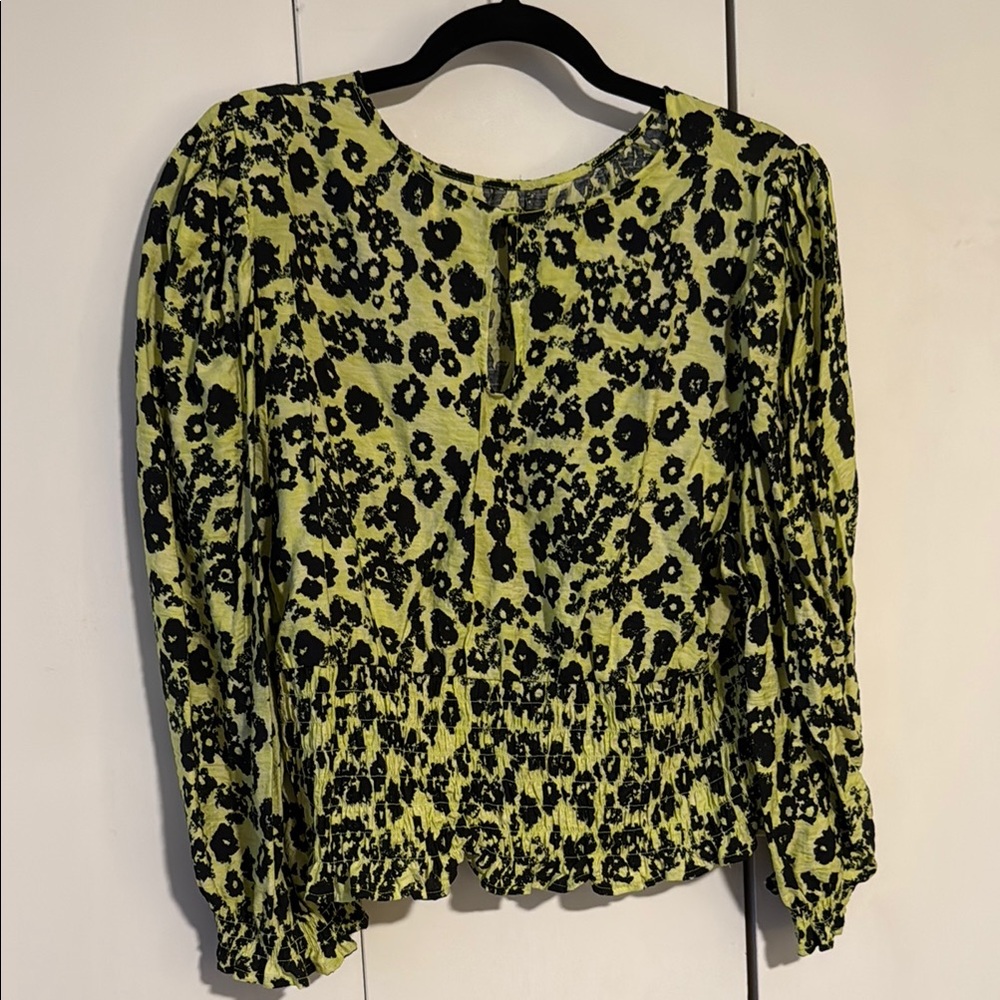 Open Edit balloon sleeve top